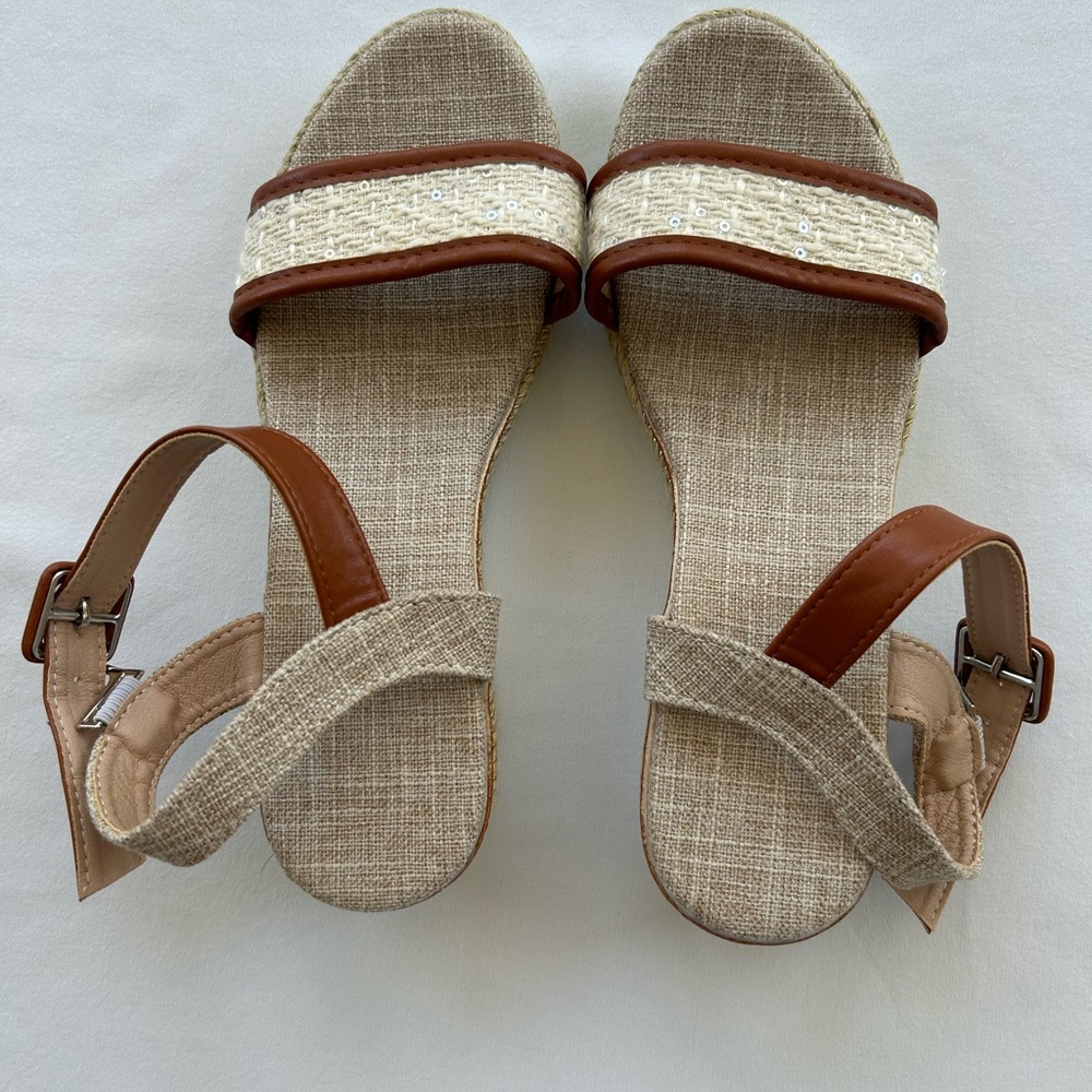 Elegant Tan and Brown Women's Sandals